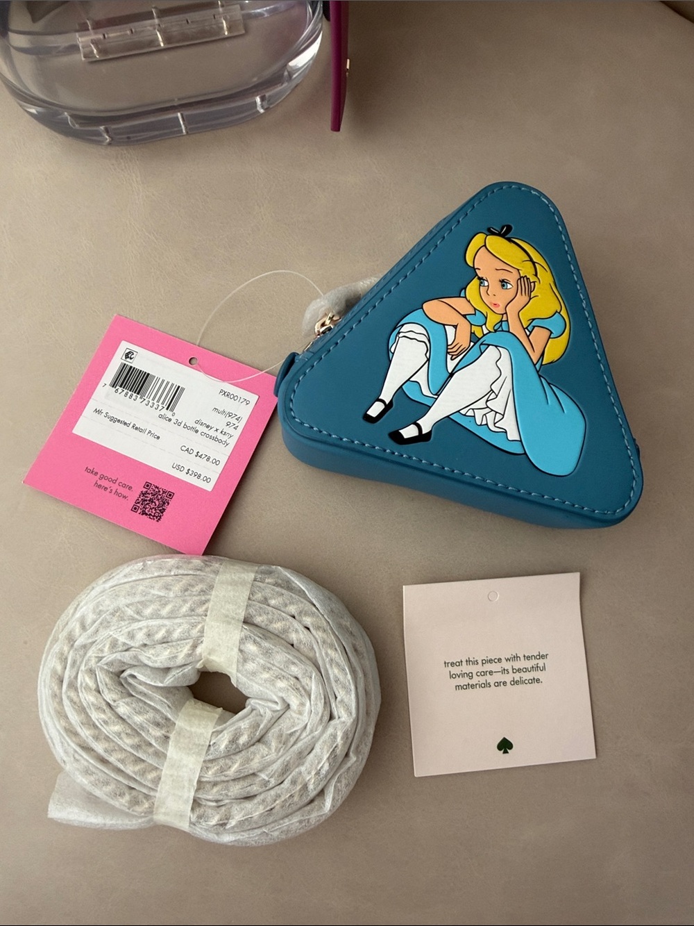 Kate Spade X Disney clear jar crossbody with blue Alice applique and pink tag - Picture 9 of 13